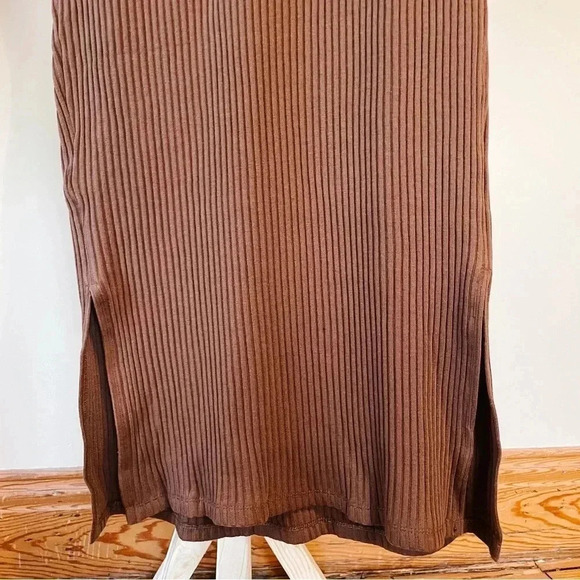 GAP Maternity Brown Ribbed Tank Dress Small - Picture 6 of 6
